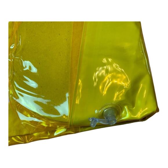 Vintage Miller MGD draft blow up inflatable beer bottle - Picture 2 of 5